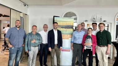 Vorstand der FDP Wunstorf mit Konstantin Kuhle (MdB)